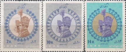 سری تاجگذاری محمدرضا شاه 1346